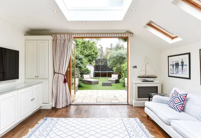 Langthorne Street, holiday home in Fulham, London