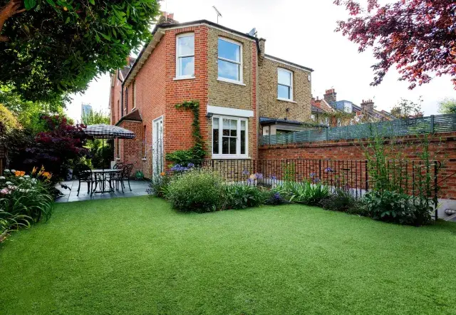 Oxford Gardens, holiday home in Notting Hill, London