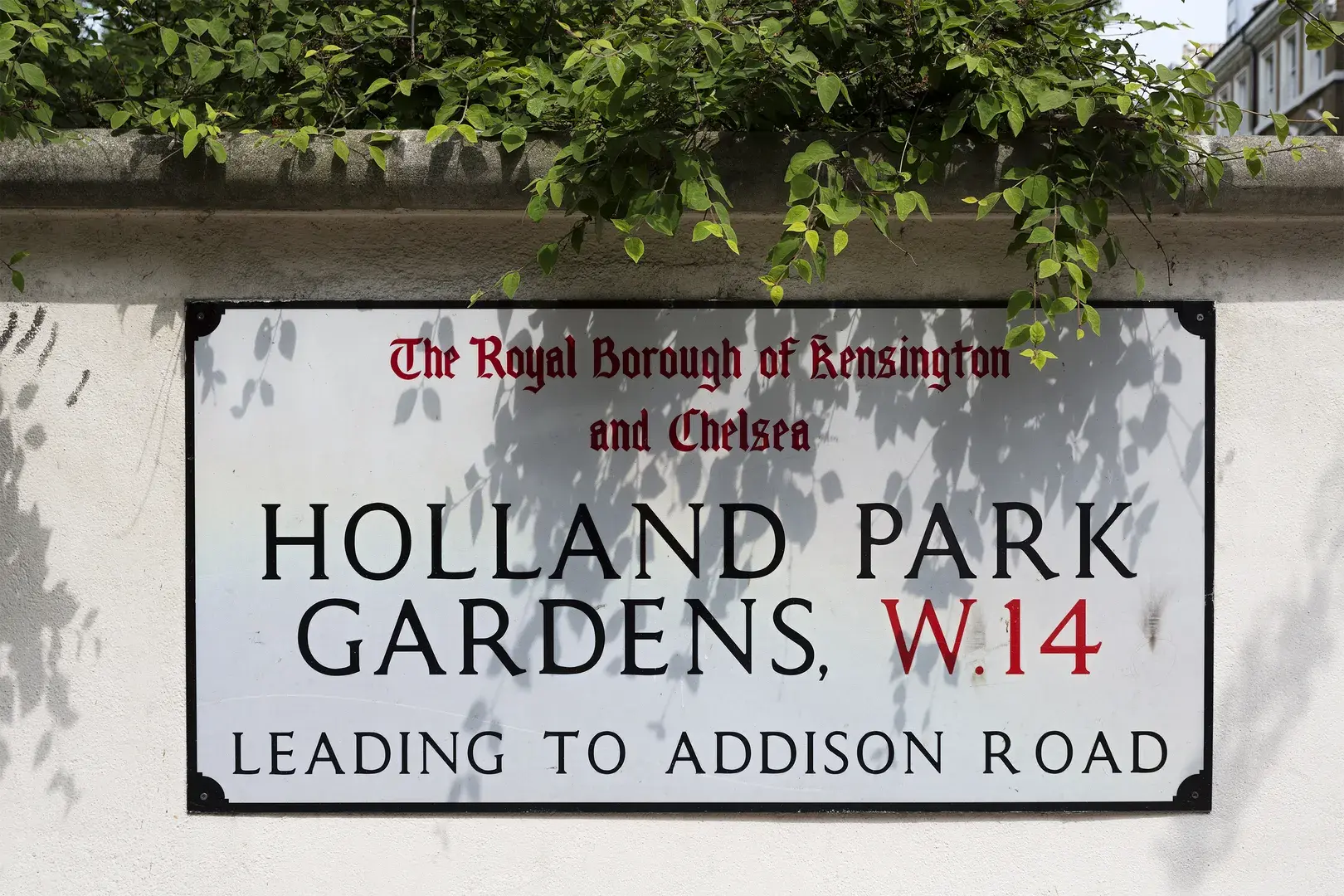 Holland Park Gardens, holiday home in Kensington, London
