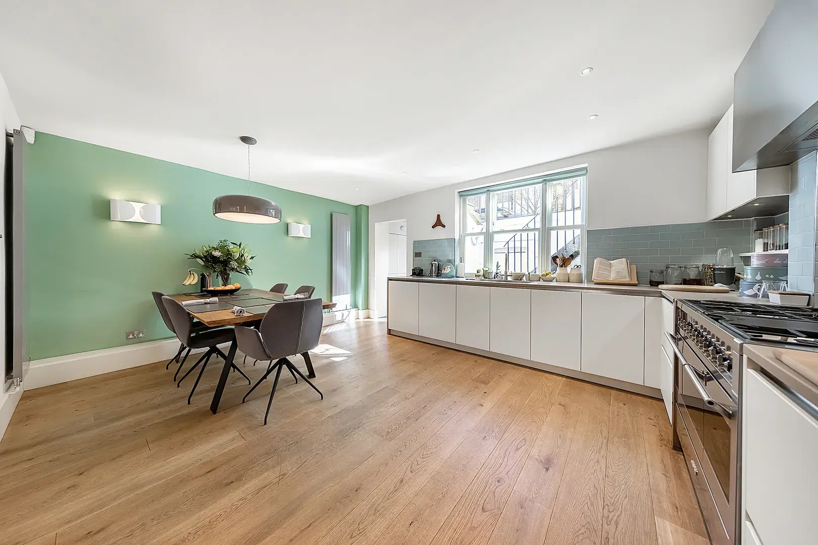 Devonia Road, holiday home in Islington, London