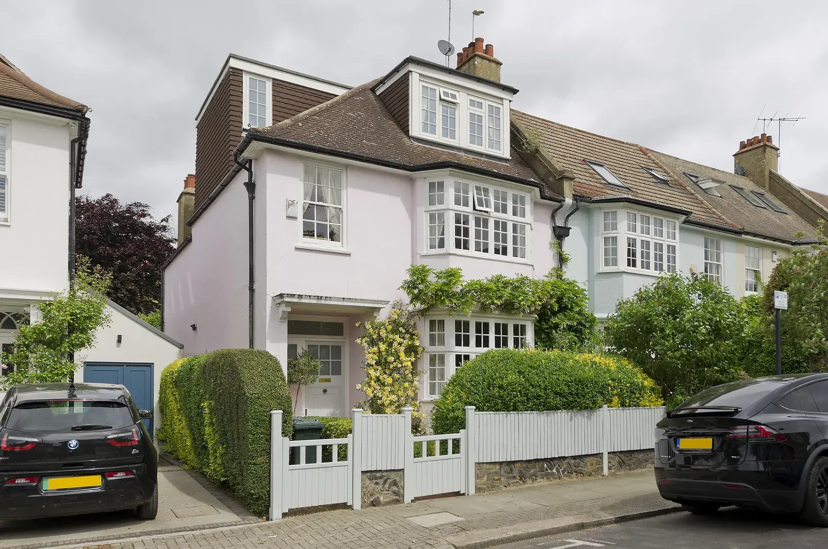 Frewin Road, holiday home in Wandsworth, London