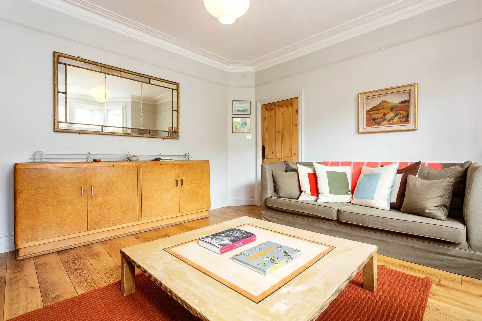 First Avenue II, holiday home in London