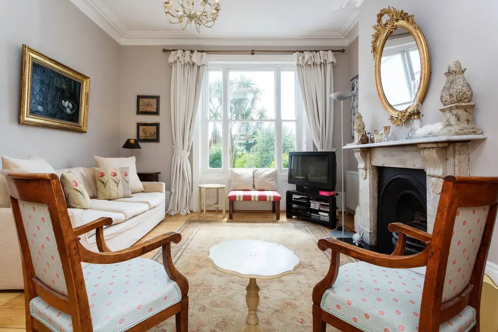 Chetwynd Road, holiday home in London