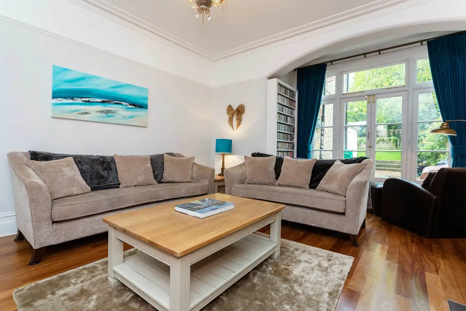 Vineyard Hill Road, holiday home in Wimbledon – South London, London