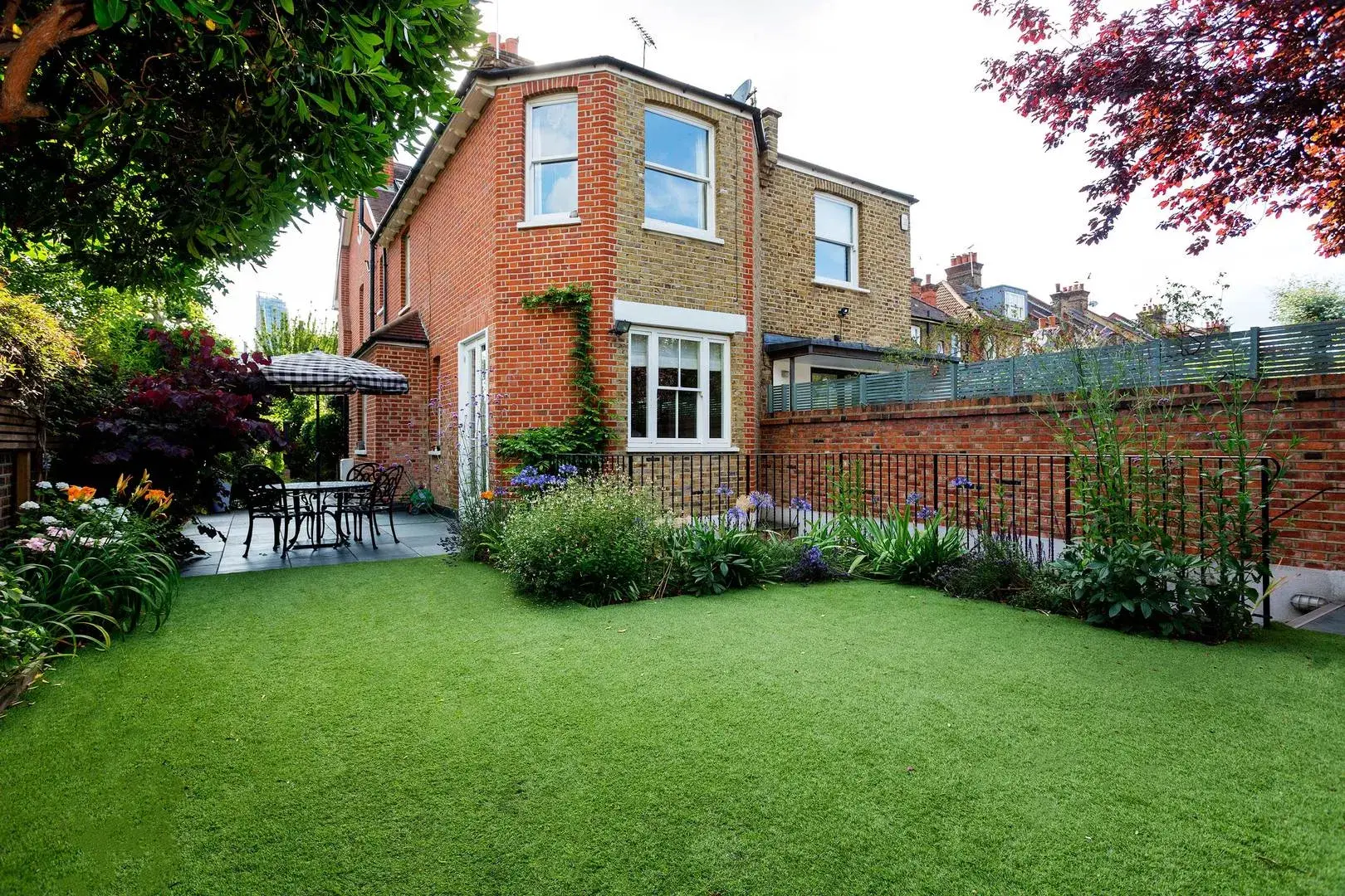 Oxford Gardens, holiday home in Notting Hill, London